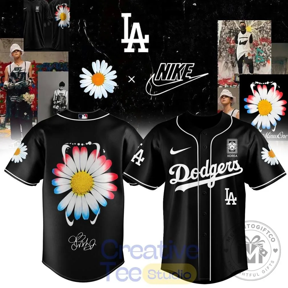 G-Dragon PEACEMINUSONE Daisy Flower Nike Baseball Jersey 11 G-Dragon PEACEMINUSONE Daisy Flower Nike Baseball Jersey